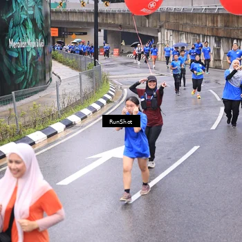 Runner Photo 7955098