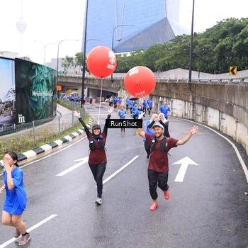 Runner Photo 7955103