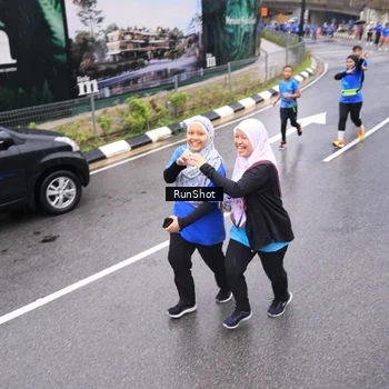 Runner Photo 7955155