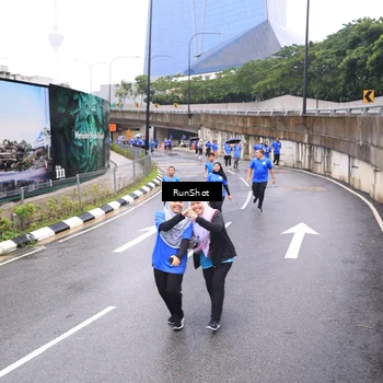 Runner Photo 7955156