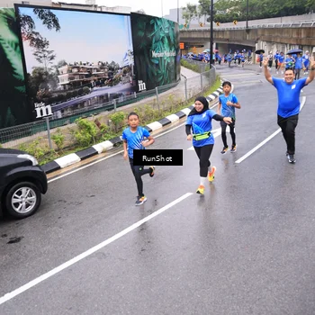 Runner Photo 7955170