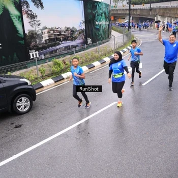Runner Photo 7955174