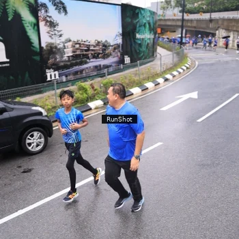 Runner Photo 7955198