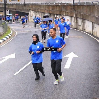 Runner Photo 7955207