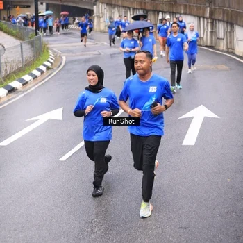 Runner Photo 7955213