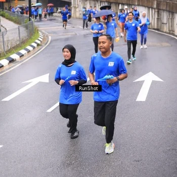 Runner Photo 7955214