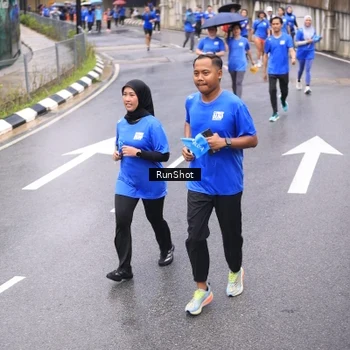 Runner Photo 7955216