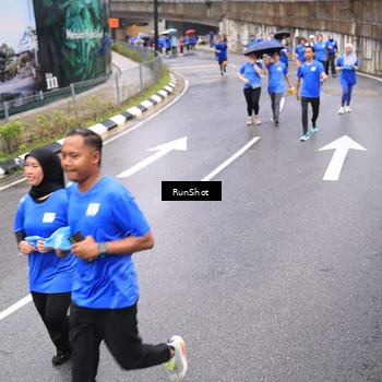 Runner Photo 7955228