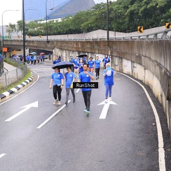 Runner Photo 7955253
