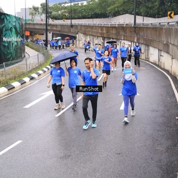 Runner Photo 7955271