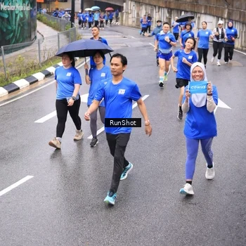 Runner Photo 7955276