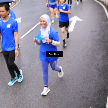 Runner Photo 7955283