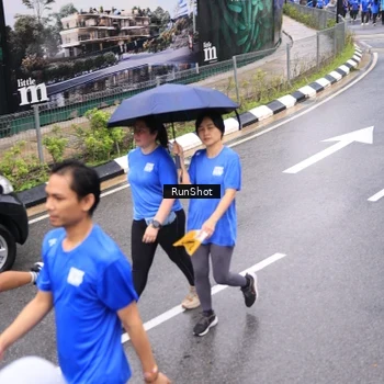 Runner Photo 7955306