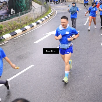 Runner Photo 7955309