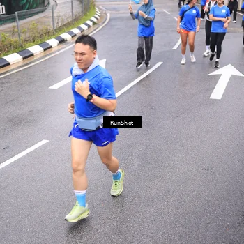 Runner Photo 7955310
