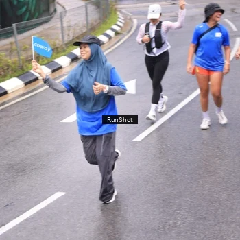 Runner Photo 7955325
