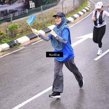Runner Photo 7955329