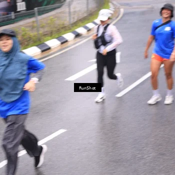 Runner Photo 7955333