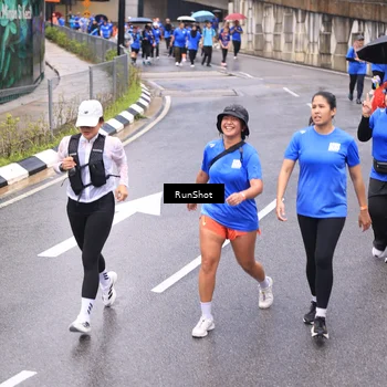 Runner Photo 7955337
