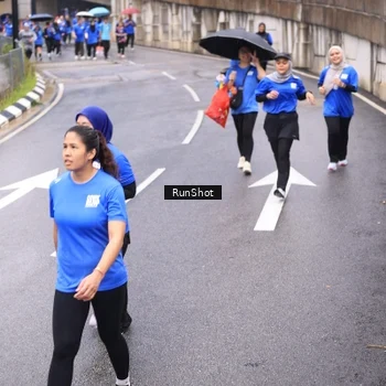 Runner Photo 7955358
