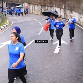 Runner Photo 7955359