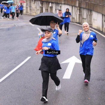Runner Photo 7955369