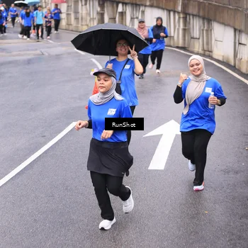 Runner Photo 7955370