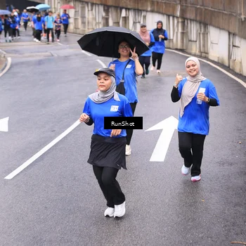 Runner Photo 7955372
