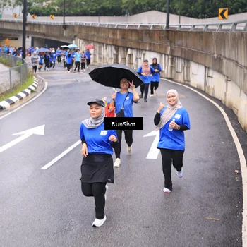Runner Photo 7955374