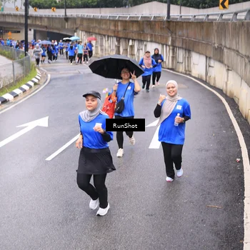 Runner Photo 7955376