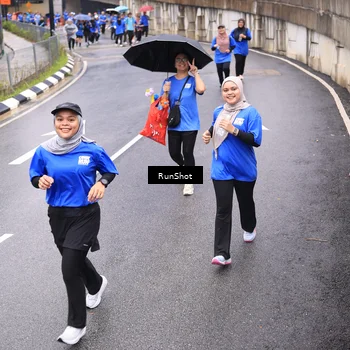 Runner Photo 7955382