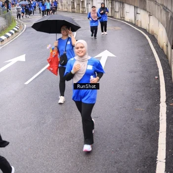 Runner Photo 7955386