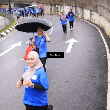 Runner Photo 7955394