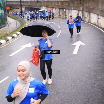 Runner Photo 7955397