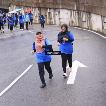 Runner Photo 7955419