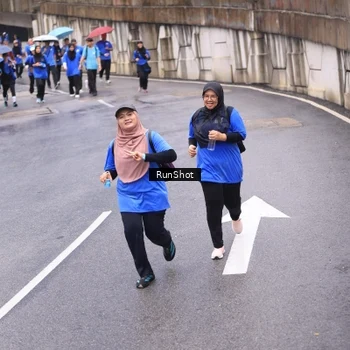 Runner Photo 7955420