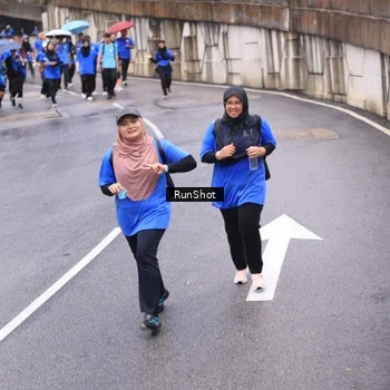Runner Photo 7955423