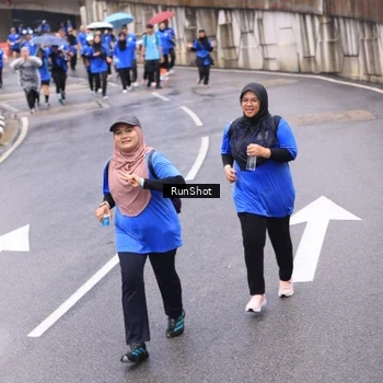 Runner Photo 7955426