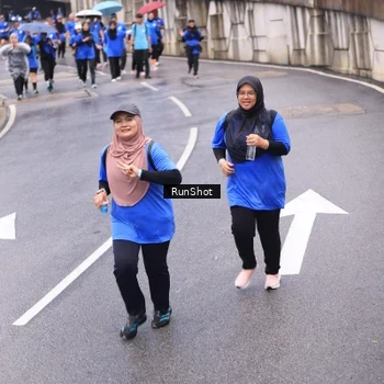 Runner Photo 7955427