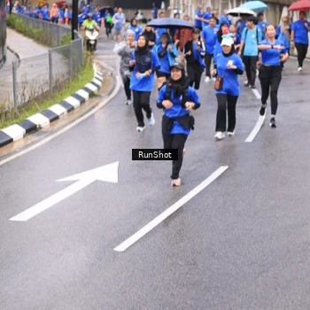 Runner Photo 7955429