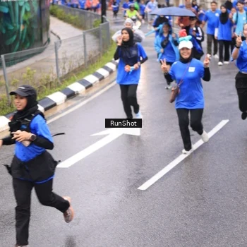 Runner Photo 7955450