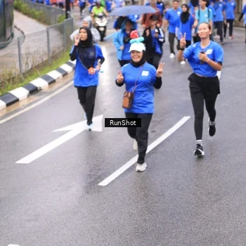 Runner Photo 7955456