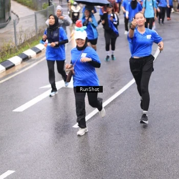 Runner Photo 7955465