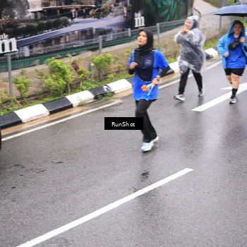 Runner Photo 7955483