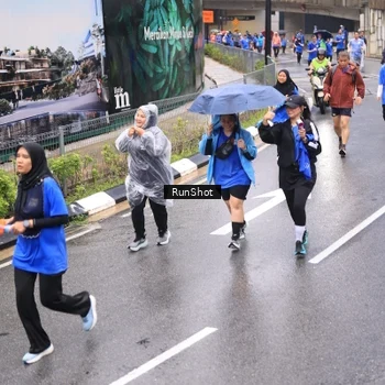 Runner Photo 7955498