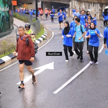 Runner Photo 7955514