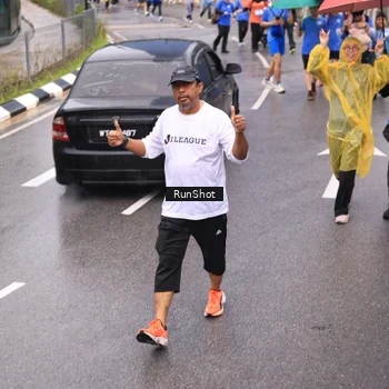 Runner Photo 7955526