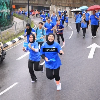 Runner Photo 7955537