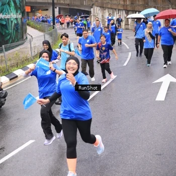 Runner Photo 7955547