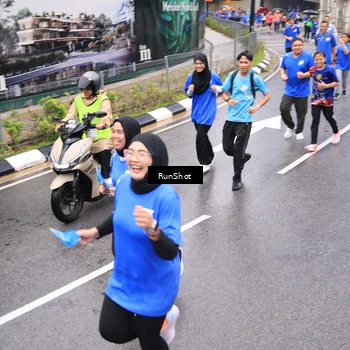 Runner Photo 7955550